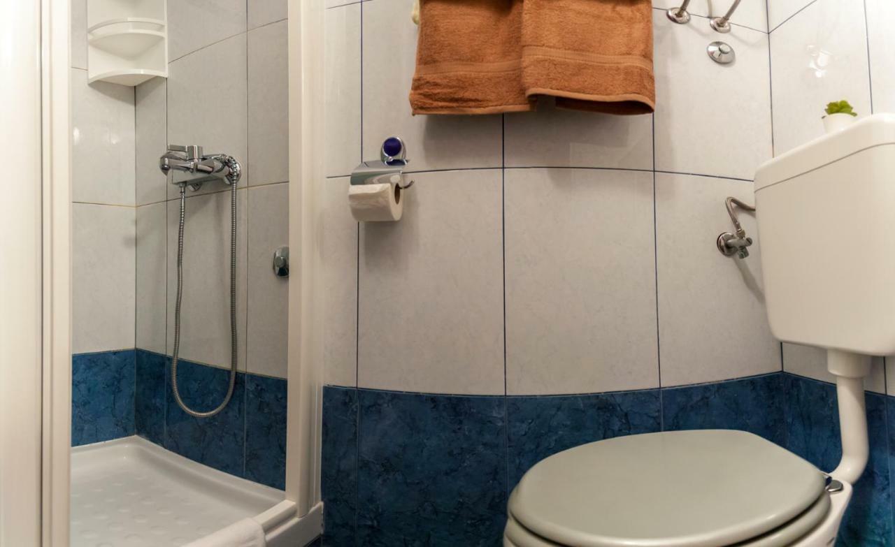Apartment Nonna 克尔克 外观 照片